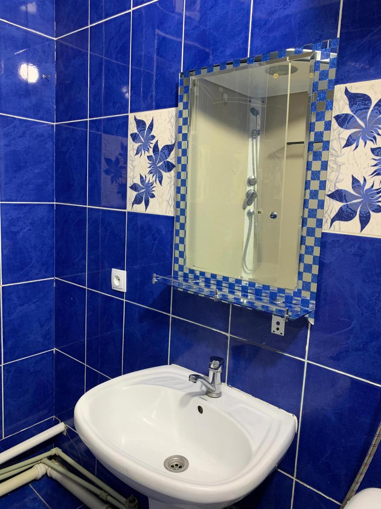 Bozui Hostel Bishkek Ngoại thất bức ảnh